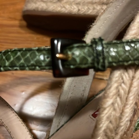 Prada green snake skin wedge - Picture 8 of 10